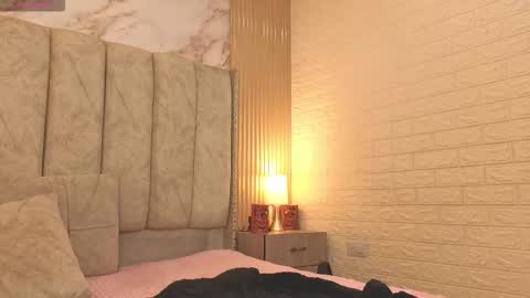 kiarazafira online show from October 2025 11:10:01 AM