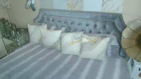 Snapshot of kiarose chatting on March 2026 05:57:02 AM Kia Rose online show from March 2026 05:57:02 AM