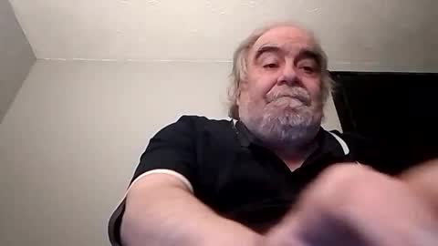 Snapshot of kickinme chatting on September 2025 10:24:02 PM KICKINME online show from September 2025 10:24:02 PM