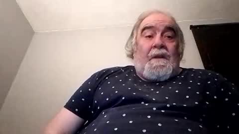 Snapshot of kickinme chatting on October 2025 10:43:02 PM KICKINME online show from October 2025 10:43:02 PM