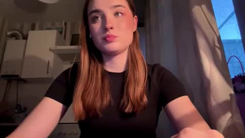 Snapshot of kierstentates chatting on March 2026 03:07:02 PM Ola my name is Lissa Lets hit 10 Thumbs Up together online show from March 2026 03:07:02 PM