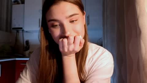 Snapshot of kierstentates chatting on April 2026 07:58:02 PM Ola my name is Lissa Lets hit 10 Thumbs Up together online show from April 2026 07:58:02 PM