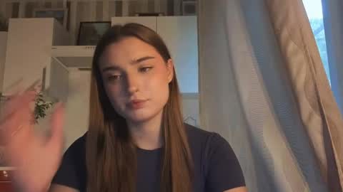 Ola my name is Lissa  Lets hit 10 Thumbs Up together   online show from June 2026 02:30:02 PM