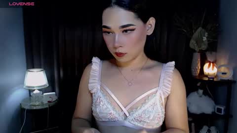 Snapshot of kiethmadison_miller chatting on September 2025 07:10:02 AM Im Mia online show from September 2025 07:10:02 AM