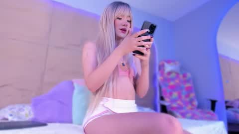 KIM COOPER online show from February 2026 11:06:02 AM