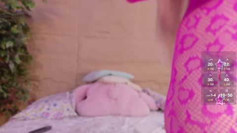 KIM COOPER online show from April 2026 10:09:02 AM