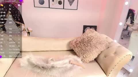 Snapshot of kiitty__meow chatting on May 2026 12:43:01 PM Kitty online show from May 2026 12:43:01 PM