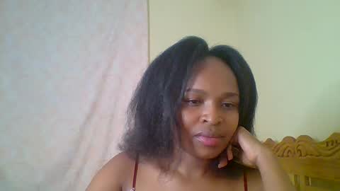 Snapshot of kiki_beby chatting on May 2026 10:55:01 PM Angela online show from May 2026 10:55:01 PM