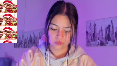 kIKI online show from December 2024 10:44:02 AM