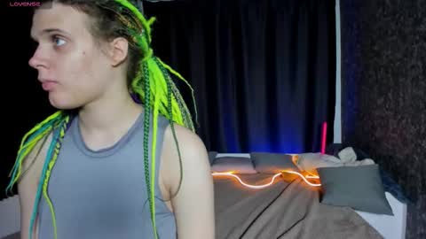 Kiki online show from October 2025 10:05:02 AM