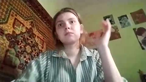 kikibang_ online show from February 2026 10:25:02 AM