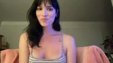 Snapshot of kikihart chatting on October 2025 02:21:02 AM Kiki Hart online show from October 2025 02:21:02 AM