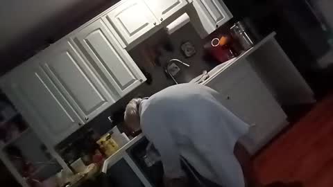 Snapshot of kikilovespartylights chatting on February 2025 09:37:01 AM kikilovespartylights online show from February 2025 09:37:01 AM