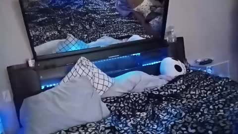 Snapshot of kikilovespartylights chatting on February 2025 07:38:02 PM kikilovespartylights online show from February 2025 07:38:02 PM