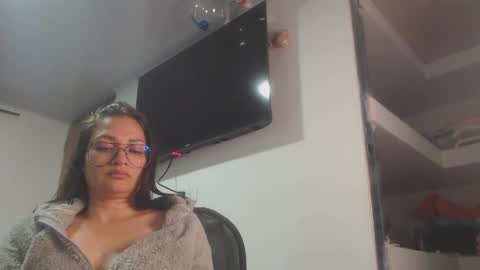 killey online show from December 2024 04:59:02 AM