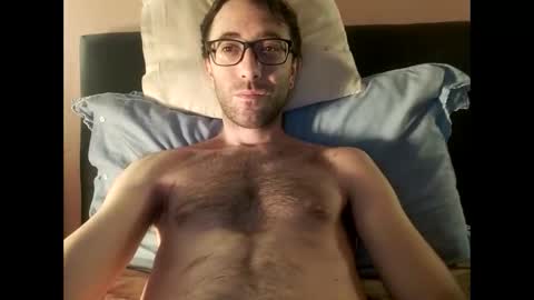 kingstoned online show from November 2025 12:00:02 PM