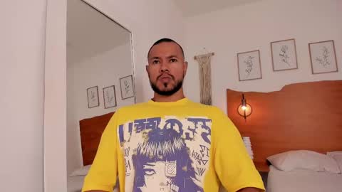 Kilua Muscle guy online show from September 2025 09:16:01 PM