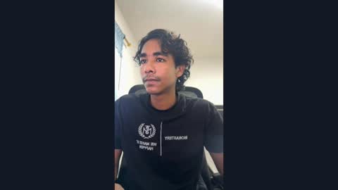 Snapshot of kilyam_haasland chatting on June 2026 08:11:01 PM kilyam_haasland online show from June 2026 08:11:01 PM