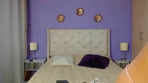 Snapshot of kim_and_mia chatting on November 2025 11:45:01 AM Mia Kim online show from November 2025 11:45:01 AM