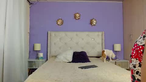 Snapshot of kim_and_mia chatting on November 2025 10:37:02 AM Mia Kim online show from November 2025 10:37:02 AM