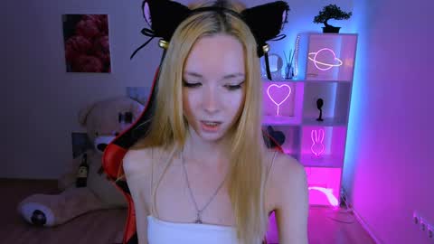 kim_boyd online show from January 2025 06:24:01 PM