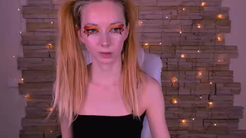 kim_boyd online show from February 2025 06:20:01 PM