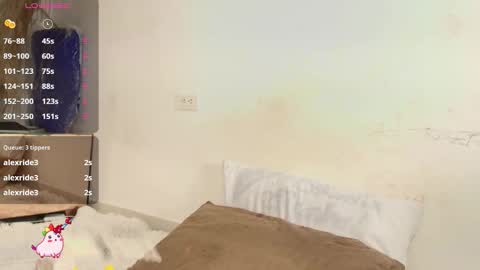 Snapshot of kim_brown2 chatting on November 2025 03:09:02 AM Kim Follow me please online show from November 2025 03:09:02 AM