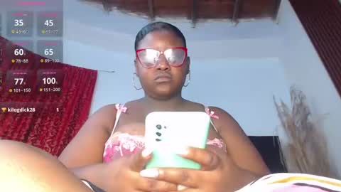 Kim  Follow me please online show from July 2026 03:23:01 AM