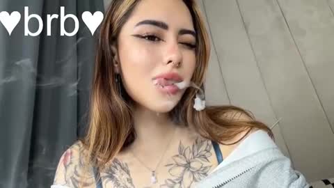 Kim online show from November 2025 09:06:02 PM