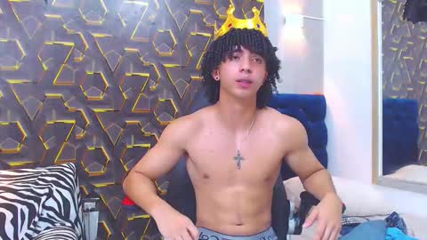 KIM online show from November 2025 08:18:01 PM