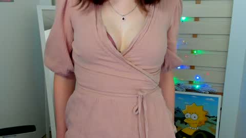 Kim online show from December 2024 10:45:02 AM