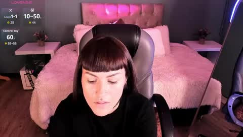 Snapshot of kim_jeins666 chatting on May 2026 01:06:01 PM Kim Jeins666 online show from May 2026 01:06:01 PM