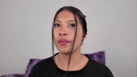 kim_mouth17 online show from November 2025 03:06:01 AM