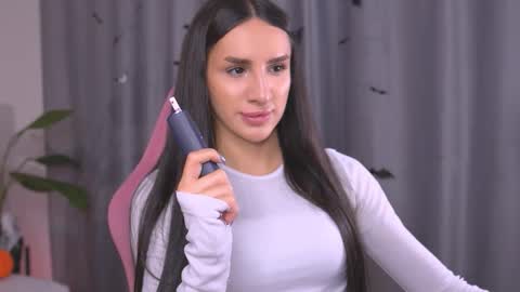 Kim Oberlin online show from October 2025 11:07:01 AM