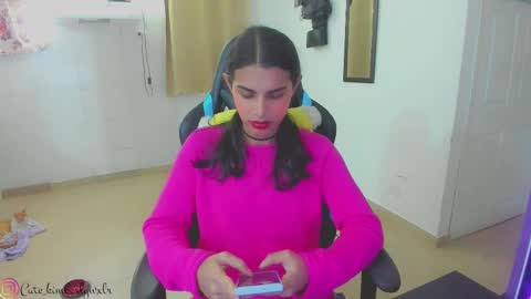 Snapshot of kim_wexler chatting on February 2025 05:43:02 AM OnlyFans kimberlywexlr online show from February 2025 05:43:02 AM