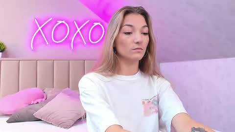 Snapshot of kimberlly_smith chatting on October 2025 01:03:02 AM kimberlly_smith online show from October 2025 01:03:02 AM