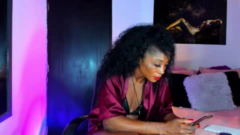 Snapshot of kimberlybanks2 chatting on January 2025 12:22:02 AM Kimberly Banks online show from January 2025 12:22:02 AM