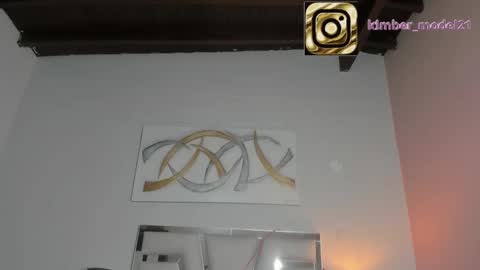 Snapshot of kimberlycoxxx chatting on December 2024 07:43:02 PM kimberly online show from December 2024 07:43:02 PM