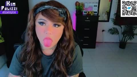 Kimberly Polizzi     online show from October 2025 02:58:02 AM