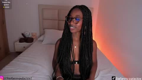 Queen Kim online show from April 2026 01:16:02 AM