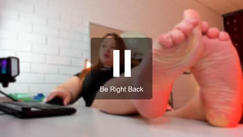 Snapshot of kimberlymaran chatting on February 2025 12:06:01 PM The one that you wont be able to forget online show from February 2025 12:06:01 PM