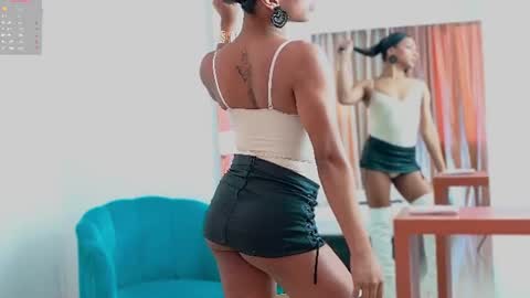 Snapshot of kimberlyn_burbano chatting on June 2026 08:10:02 PM Kimberlyn online show from June 2026 08:10:02 PM