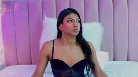 Snapshot of kimberlyn_burbano chatting on June 2026 08:25:02 PM Kimberlyn online show from June 2026 08:25:02 PM
