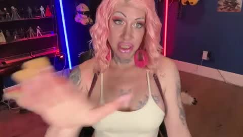 Snapshot of kimberlynnhaven chatting on December 2024 08:00:02 AM Kimber Haven online show from December 2024 08:00:02 AM