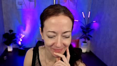 Snapshot of kimberlyray777 chatting on January 2025 04:25:01 PM Kimberly online show from January 2025 04:25:01 PM