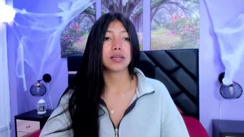 Kimberly Villalobos online show from October 2025 11:33:02 AM