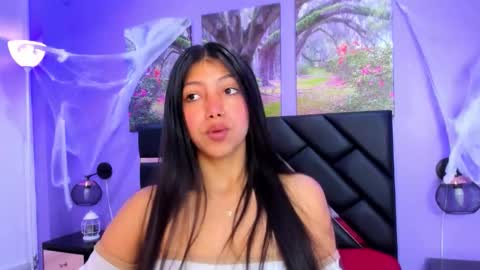 Kimberly Villalobos online show from November 2025 11:32:02 AM