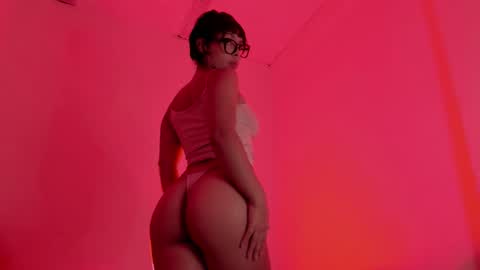 Snapshot of kimblair_ chatting on January 2026 11:38:02 AM Kim online show from January 2026 11:38:02 AM