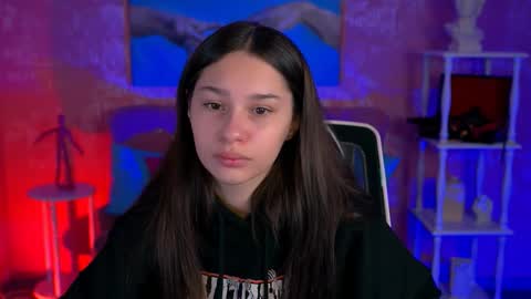 Snapshot of kimclarks chatting on October 2025 04:53:02 AM kimclarks online show from October 2025 04:53:02 AM