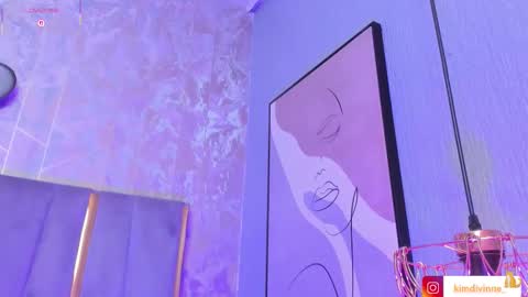  KIM  online show from September 2025 02:46:01 AM